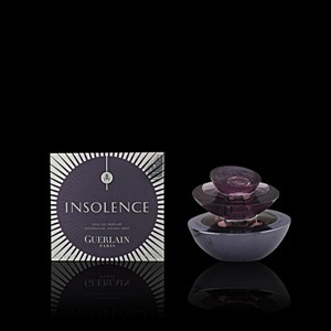 INSOLENCE eau de perfume vaporizador 30 ml